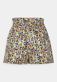 Shorts noirs à fleurs avec un motif coloré de petites fleurs roses, jaunes et bleues, dotés d'une taille élastique et d'un design plissé.