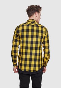 Urban Classics CHECKED - Majica - honey/black