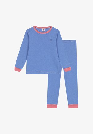 Blauw-wit gestreept pyjama-set met lange mouwen en broek; rode rand bij de halslijn en manchetten; zachte stof; klein logo op het shirt.