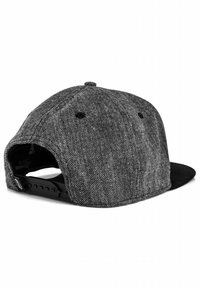 Must mustriline must silmust vine lootatio, curved peak, adjustable snap back i, jaPERTY sel  sisjus.