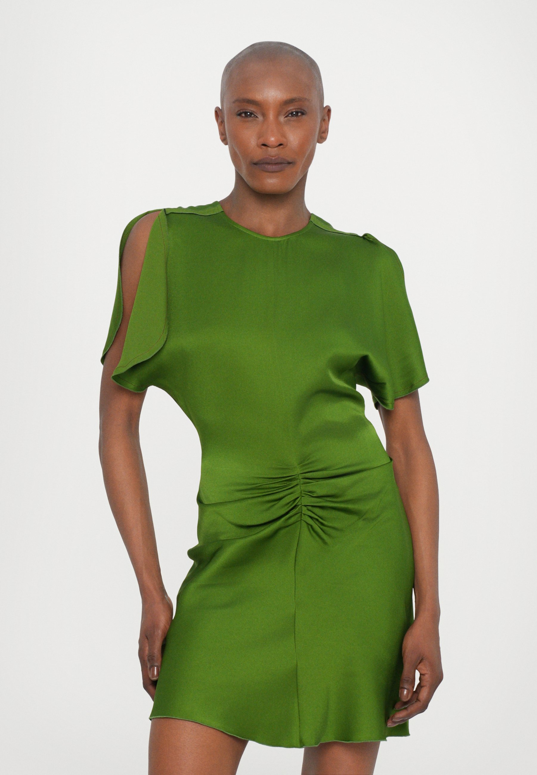 ワンピース Victoria Beckham 'Long Sleeve Ruched Mini' dress 20240612_VB_0719.jpg?v=