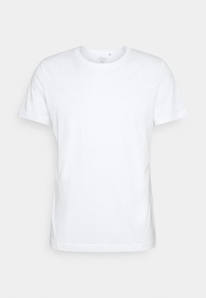 Witte t-shirt met korte mouwen van zachte katoen. Heeft een klassiek ronde halsontwerp met een iets relaxte pasvorm en geen zichtbare patronen.