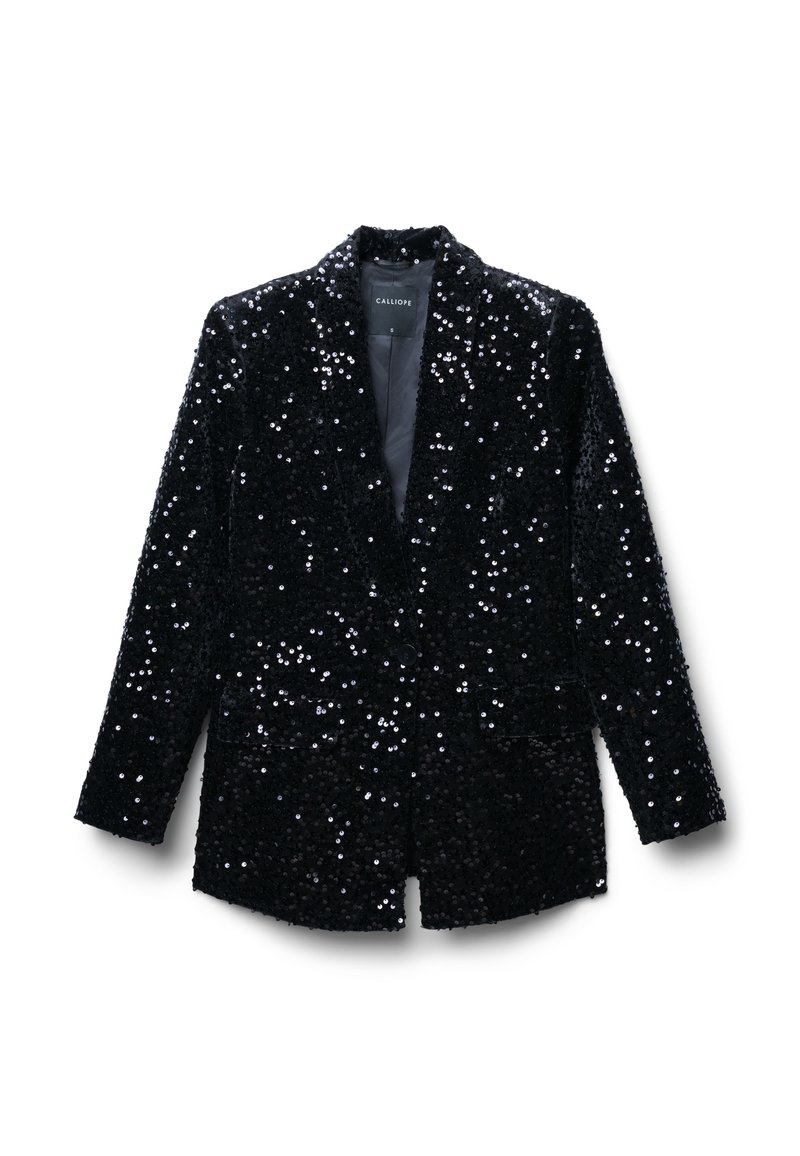 Blazer nero in paillettes con design a risvolto classico, chiusura a unico bottone e due tasche frontali. Fodera interna liscia.