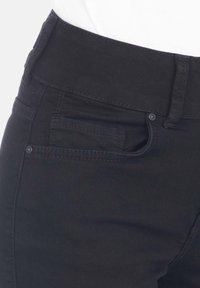 LTB BECKY X - Jeansshort - black denim