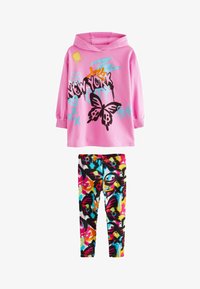 Pasirinkta, pink graffiti