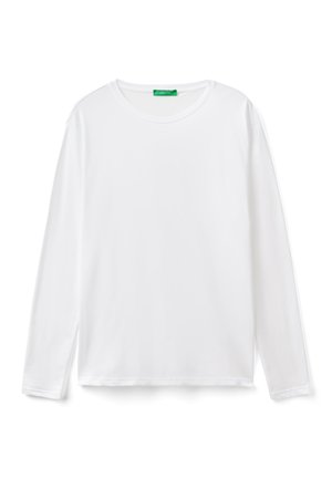 Witte longsleeve T-shirt van zacht stof, met een ronde hals en zijsplitten aan de onderkant voor meer bewegingsvrijheid.