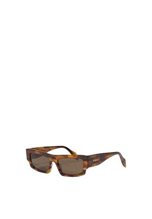 Occhiali da sole tartarugati con montatura rettangolare, lenti scure e nome del marchio inciso. Materiale in plastica leggera e design elegante.