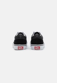 Vans Sneakers - multi-coloured