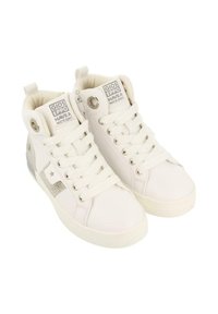 Zapatillas altas blancas con una textura suave, cordones, cremallera lateral, detalles metálicos y un diseño de estrella en el costado. Etiqueta del logo en la lengüeta.