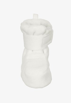 Blød hvid babyfutteral med justerbar rem og inderfor for varme, designet til spædbarnets komfort og sikker pasform.