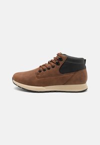 Pier One Baskets montantes - cognac