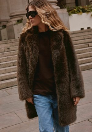 Next, PETITE FIT - FAUX FUR LONGLINE JACKET - Wintermantel - chocolate brown