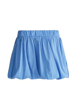 Mini-jupe bleue à rayures verticales blanches avec une ceinture élastiquée froncée, présentant une silhouette bouffante et volumineuse.