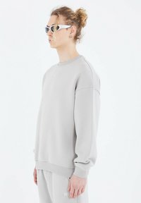 Megaman BASIC - Sweatshirt - mehrere farben
