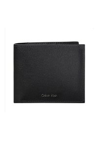 Portafoglio in pelle nera con superficie testurizzata, caratterizzato da un logo "Calvin Klein" argentato sul davanti e un design a doppia piega.