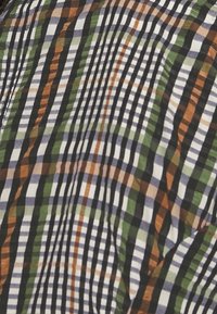 JUST FEMALE Pouzdrové šaty - brown