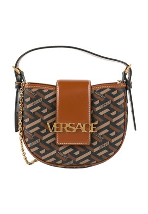 Lille brun og sort mønstret Versace håndtaske med guldlåg med logo, læderrem og lille guldkæde detalje.