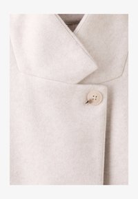 Non sélectionné, beige