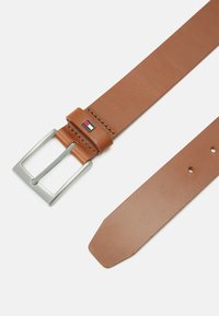 Tommy Hilfiger ADAN - Pásek - cognac