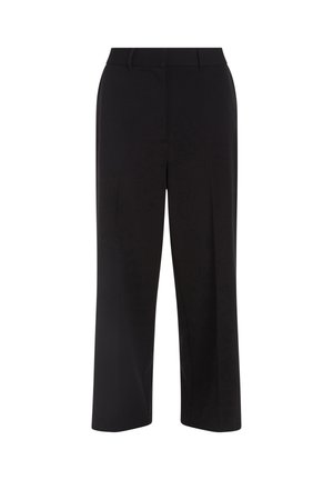 Pantalones de pierna ancha en negro, fabricados con un tejido suave y ligero; cuentan con una parte delantera plana, presillas para cinturón y dos bolsillos laterales.