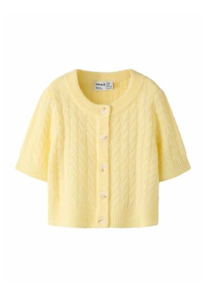 Cardigan jaune pâle à manches courtes en maille torsadée, avec encolure ronde et cinq boutons sur le devant, taille UE 98, pour enfants.