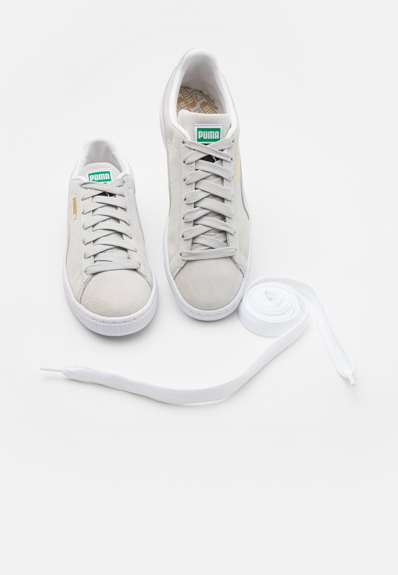 puma suede grise et violet