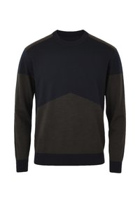 Maglione bloccato nei colori blu navy e verde scuro con scollo a girocollo, realizzato in morbido materiale a maglia, con motivi testurizzati lungo le spalle.
