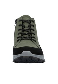 Rieker Gležnjače s vezicama - grün