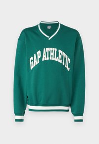 Unselected, balsam tree