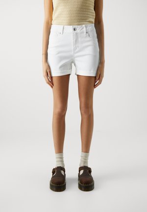 VMLUNA FOLD MIX - Denim shorts - cloud dancer