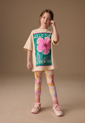 Next, REGULAR FIT - T-SHIRT AND LEGGINGS SET  . - Legging (type pantalon) - cream flower graphic