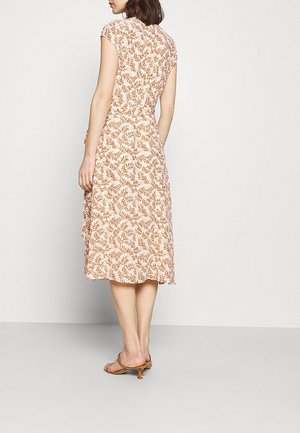 IVY OAK, Robe de jour - off-white