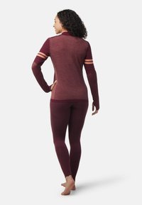 Smartwool INTRAKNIT MERINO TECH 1/4 ZIP - Hættetrøje - black cherry