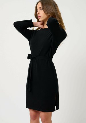 AUTHENTIC CONISTON BELTED ROUND-NECK  - Stickad klänning - black