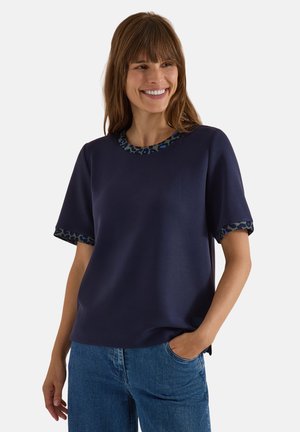 Cecil, T-SHIRT MIT RUNDHALS UND LEO-DETAILS - T-shirt imprimé - urban dark blue