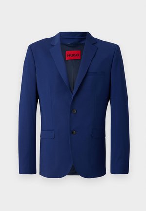 Marineblazer met een knoopsluiting van twee knopen, notch revers, zijzakken en een rode binnenlabel, gemaakt van een gladde stof.