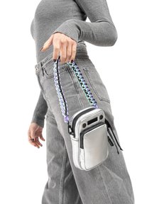 CLIO GOLDBRENNER URBAN - Sac bandoulière - silver powder