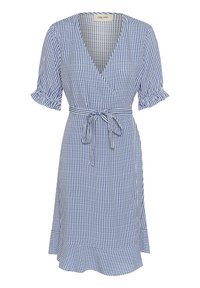 Vestido envolvente de rayas azules y blancas con mangas cortas acampanadas, escote en V, cinturón atado en la cintura y dobladillo acampanado. Tela ligera.