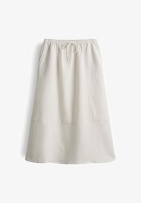 Unselected, light cotton