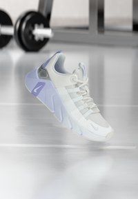 Неизбран, summit white/white/palest purple/purple pulse/metallic silver-coloured