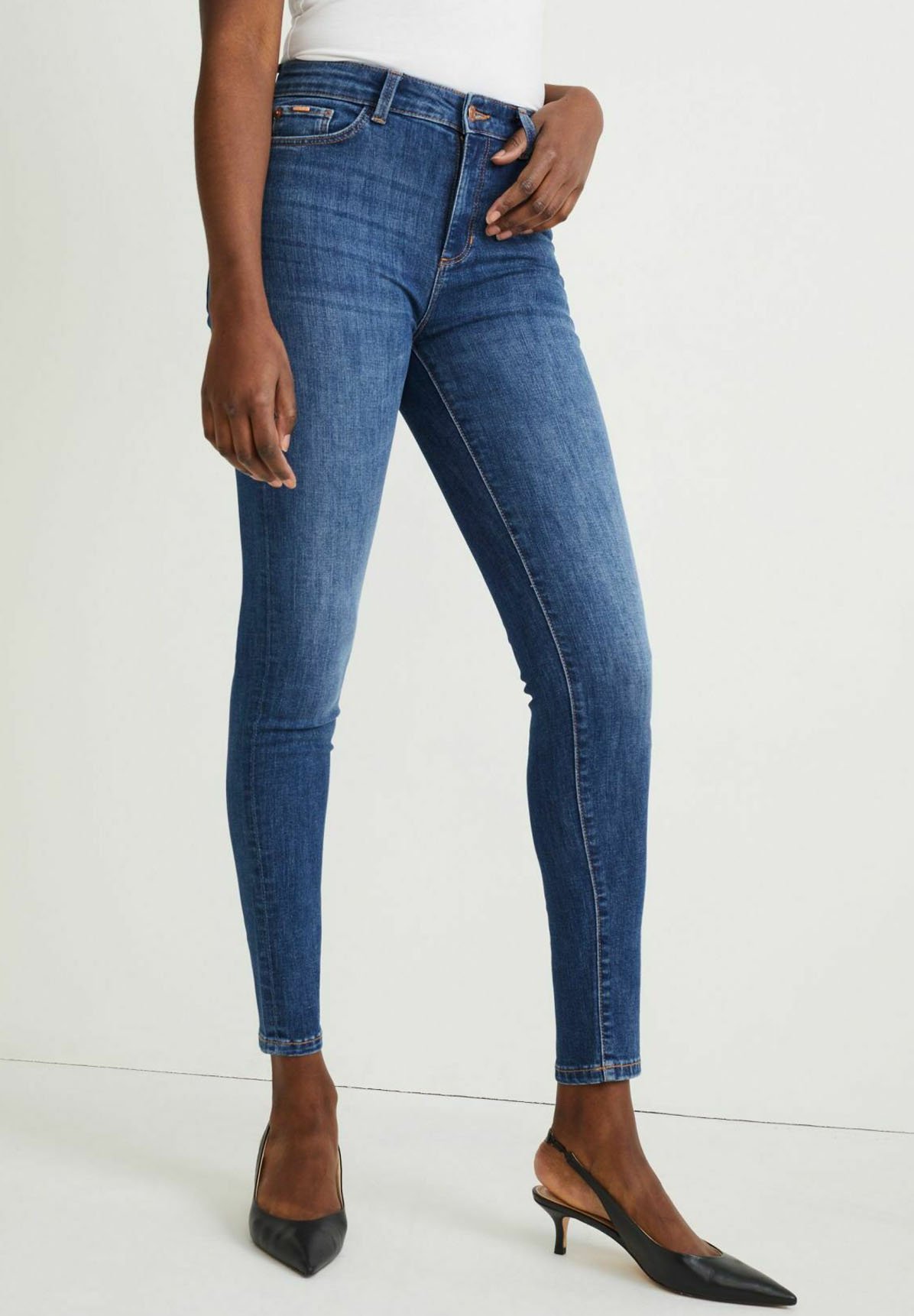 Dameskleding online kopen | Gratis verzending voor de meeste bestellingen*  | ZALANDO
