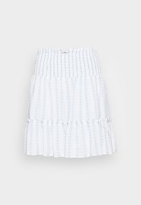 Saia branca com riscas em azul claro, cintura franzida e camadas de babados na bainha. Feita de um tecido leve para conforto.