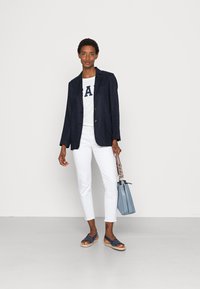 GAP FRANCHISE TEE 2 PACK - T-shirt estampada - raspberry/glaze