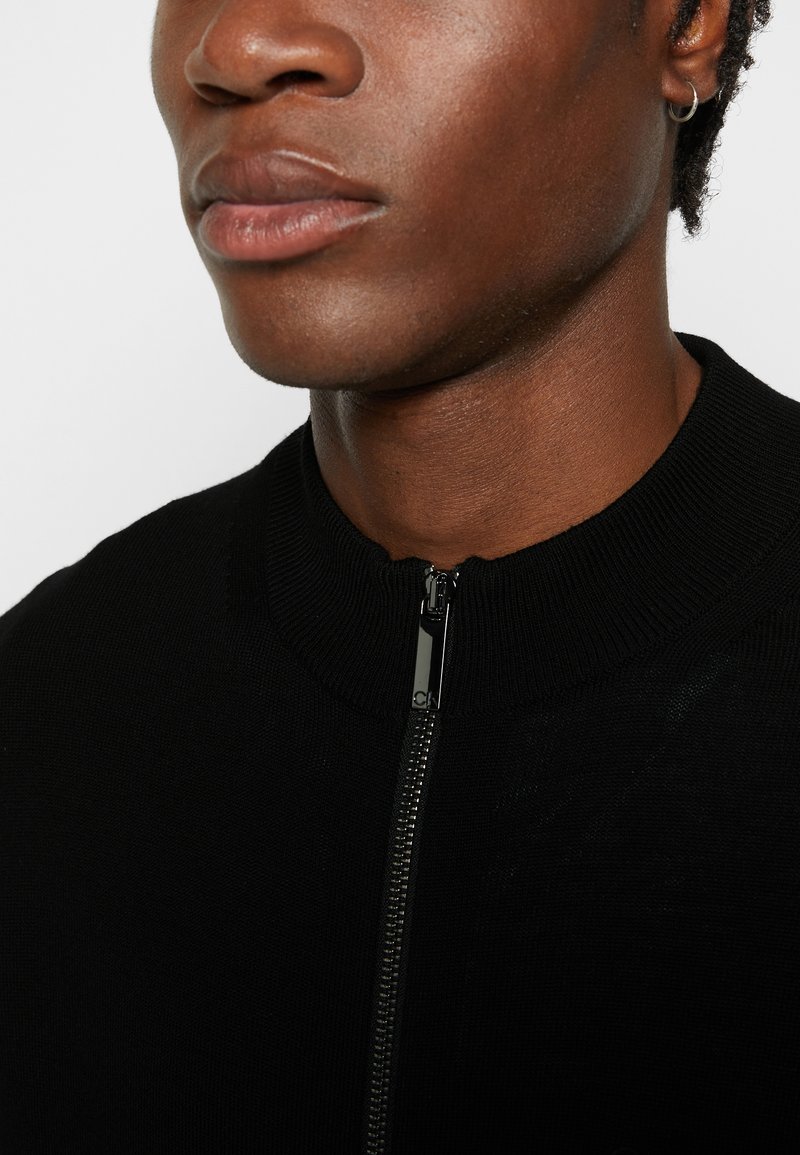 Herren Strickjacken | Calvin Klein SUPERIOR ZIP THROUGH Strickjacke black/schwarz - TY57790 Herren Strickjacken | Calvin Klein SUPERIOR ZIP THROUGH Strickjacke black/schwarz - TY57790