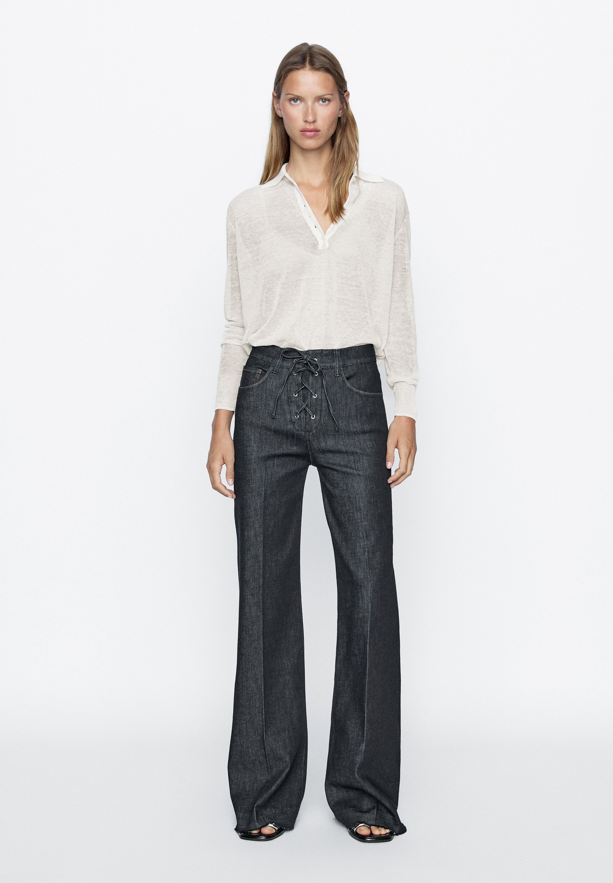 ◆Massimo Dutti◆ Flare jeans with tie detailing Massimo Dutti FLARE FIT WITH LACE-UP DETAIL - Flared Jeans