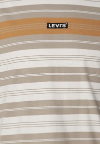 Levi's® RELAXED BABY TAB - Tricou basic - oatmeal
