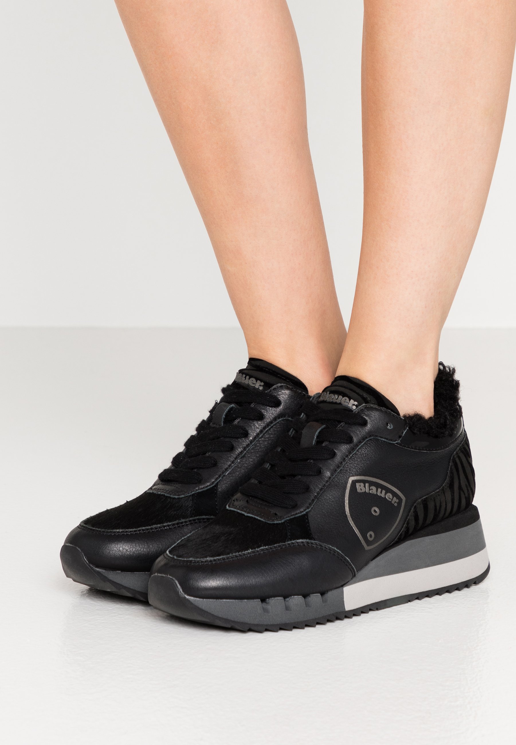 Blauer CHARLOTTE Joggesko blacksvart Zalando.no Blauer CHARLOTTE Joggesko stone Zalando.no