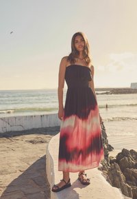 Next REGULAR FIT - Denní šaty - black pink tie dye