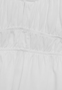PULL&BEAR Freizeitkleid - white