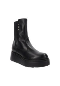 Zwarte leren enkelboot met een ronde neus, elastische zijpanelen en een chunky plateauzool voor extra hoogte en comfort.